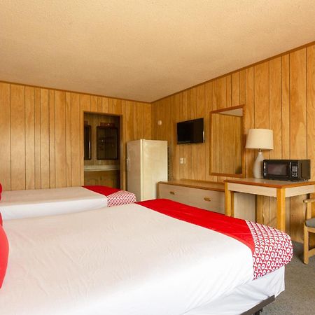 Oyo Hotel Breckenridge Tx Hubbard Creek Lake מראה חיצוני תמונה