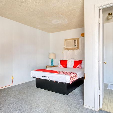 Oyo Hotel Breckenridge Tx Hubbard Creek Lake מראה חיצוני תמונה