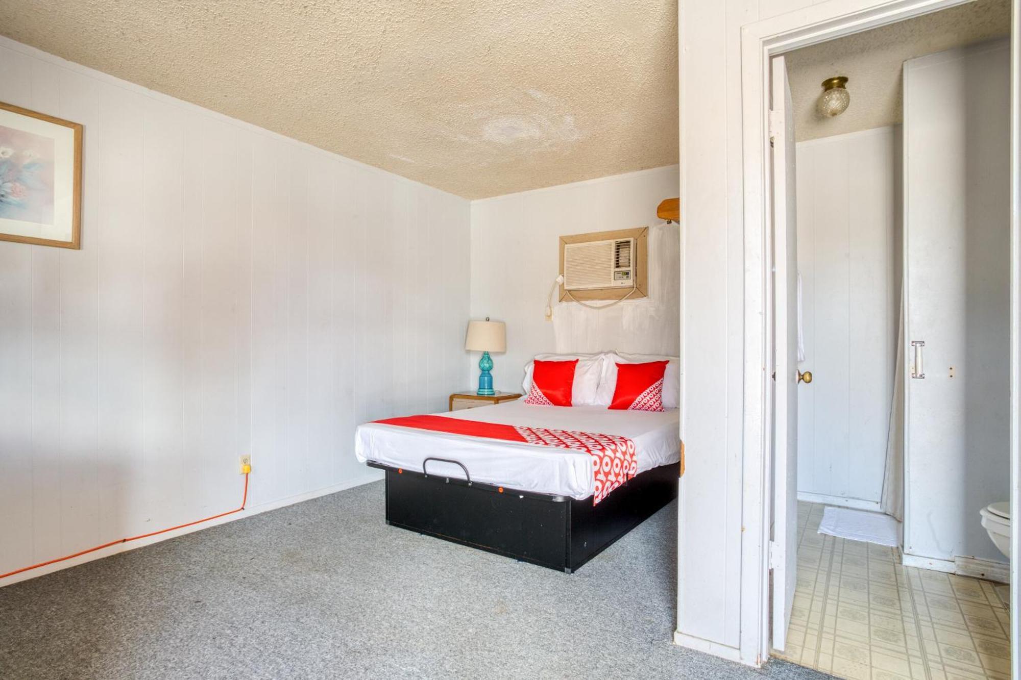 Oyo Hotel Breckenridge Tx Hubbard Creek Lake מראה חיצוני תמונה