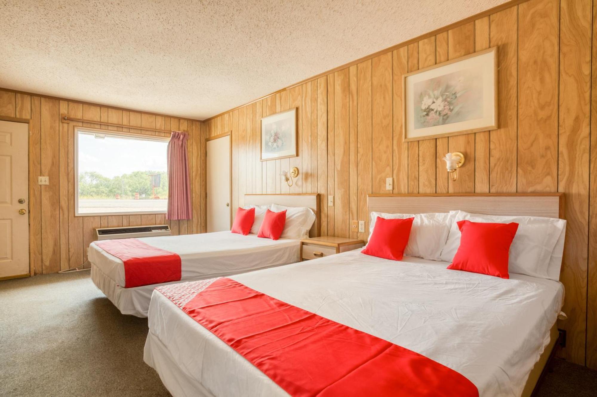 Oyo Hotel Breckenridge Tx Hubbard Creek Lake מראה חיצוני תמונה