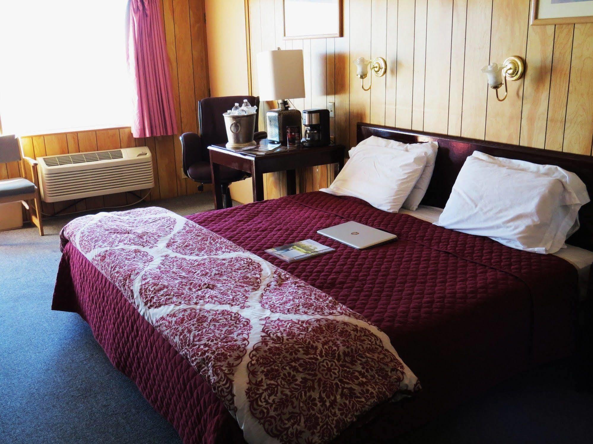 Oyo Hotel Breckenridge Tx Hubbard Creek Lake מראה חיצוני תמונה